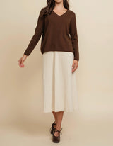 V NECK PULLOVER SWEATER