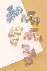 Wavy Claw
