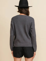 V NECK PULLOVER SWEATER