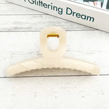 Levi Oversize Claw Clip