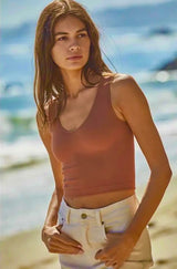 Seamless Reverse Crop Tank